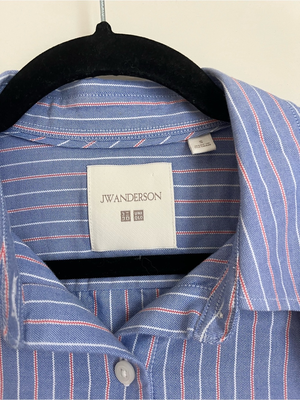 Uniqlo x JW Anderson Blue and Pink Striped Short-Sleeve Button-Down Shirt - Picture 2 of 4